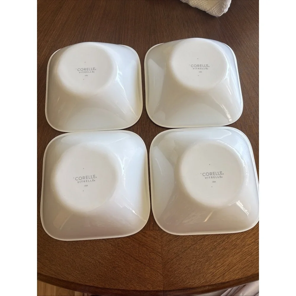 Corelle Vitrelle Set of 4 Urban Square Cereal Bowls White Red
